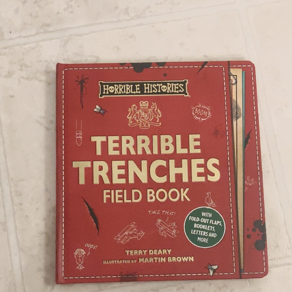 Hardcover Horrible Histories Terrible Trenches Field Book